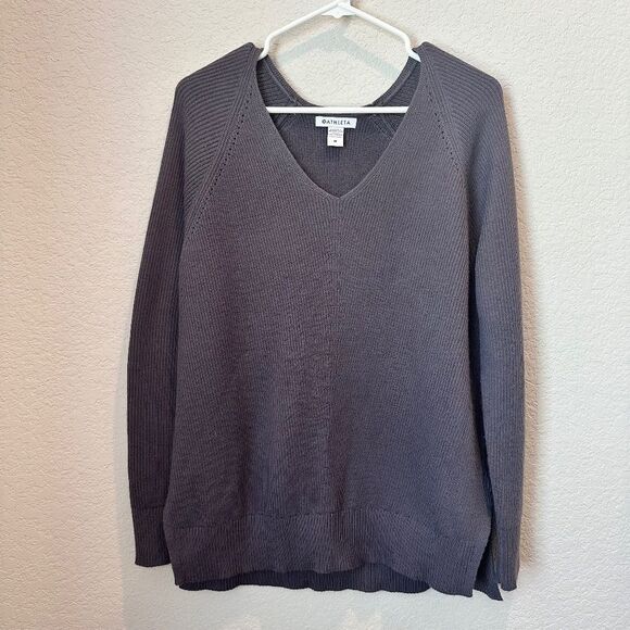 Athleta Purple Merino Wool Blend V-Neck Loose Fitting Sweater - Size M - EUC - Picture 1 of 6